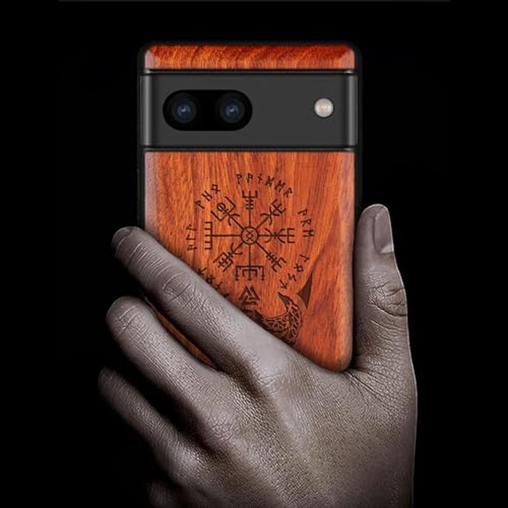 Wood Case: Carveit Pixel 8 Natural Wood Black TPU – Side View