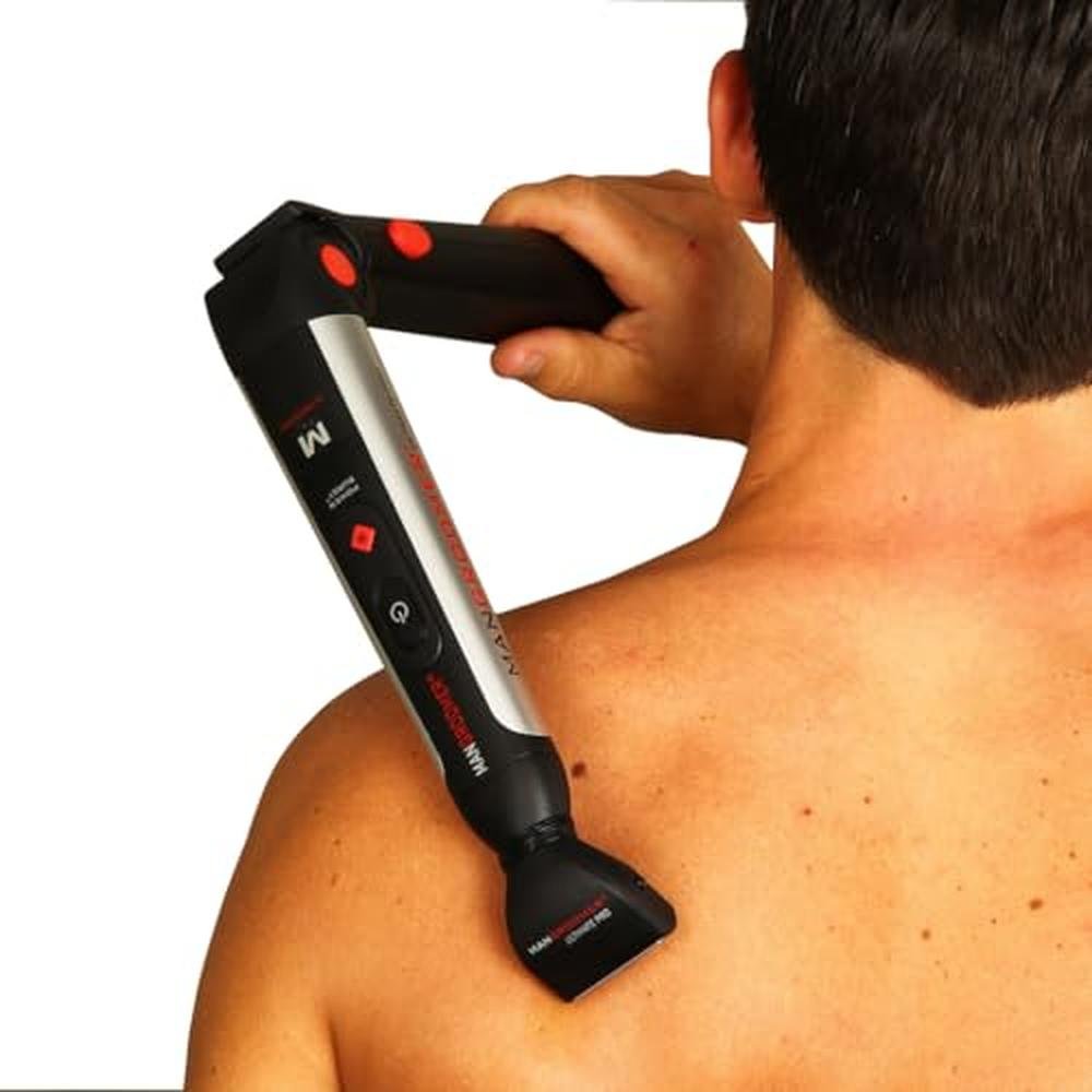 Blade Attachment: MANGROOMER Ultimate PRO Back Hair Shaver – In Use