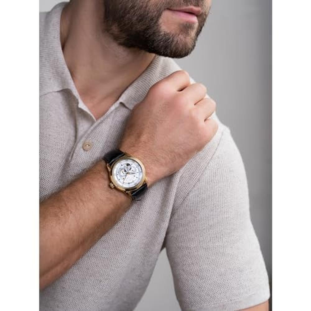 Bulova Men's Classic Sutton 4-Hand Automatic Watch – In Use