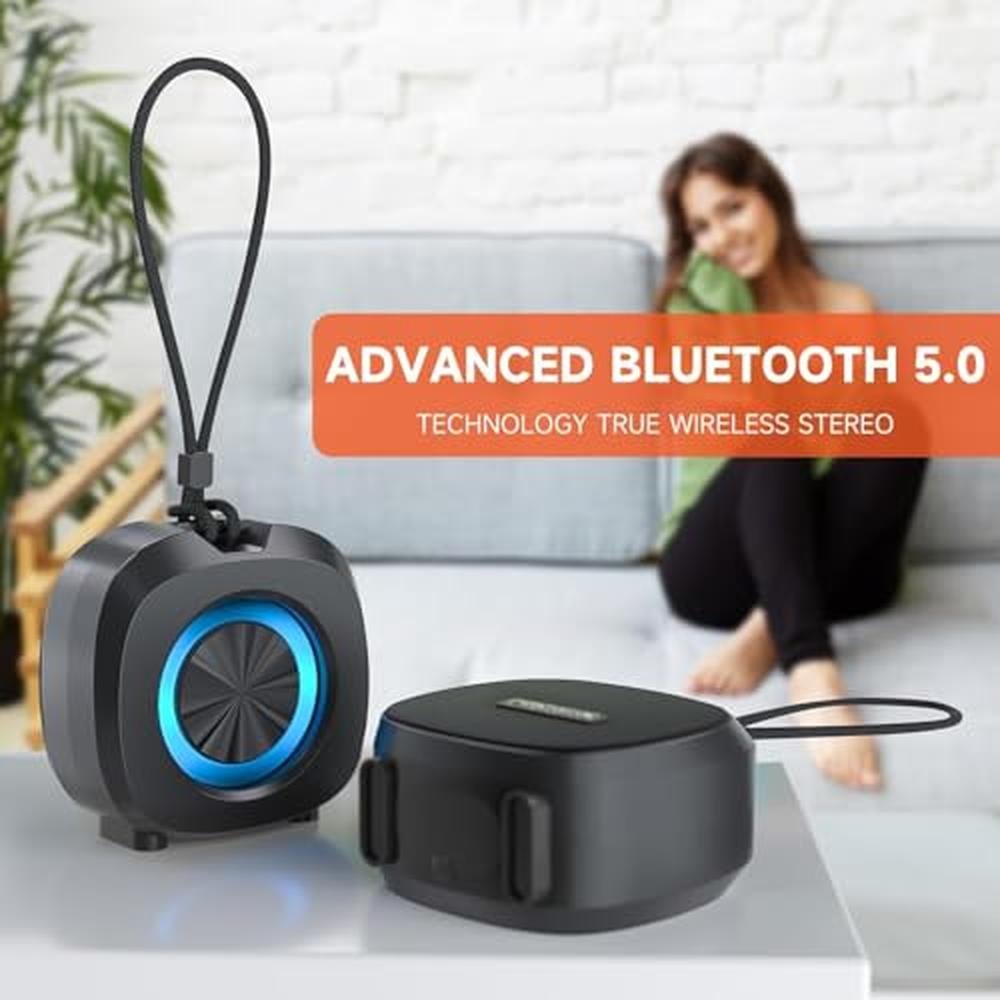 Speaker Peicheng: PEICHENG Small Portable Bluetooth – Close-up Detail