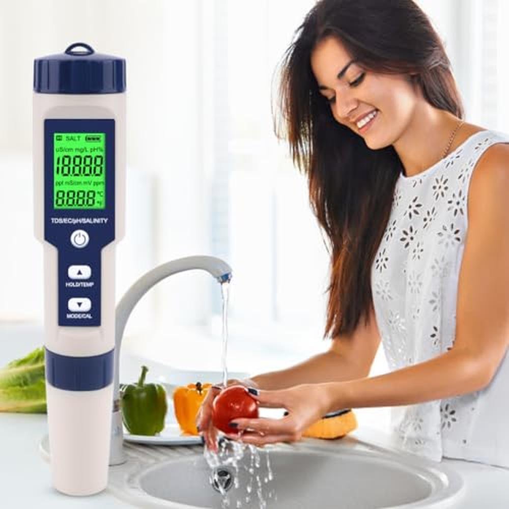 Premium 5-in-1 Digital Water Tester for Accurate pH – In Use