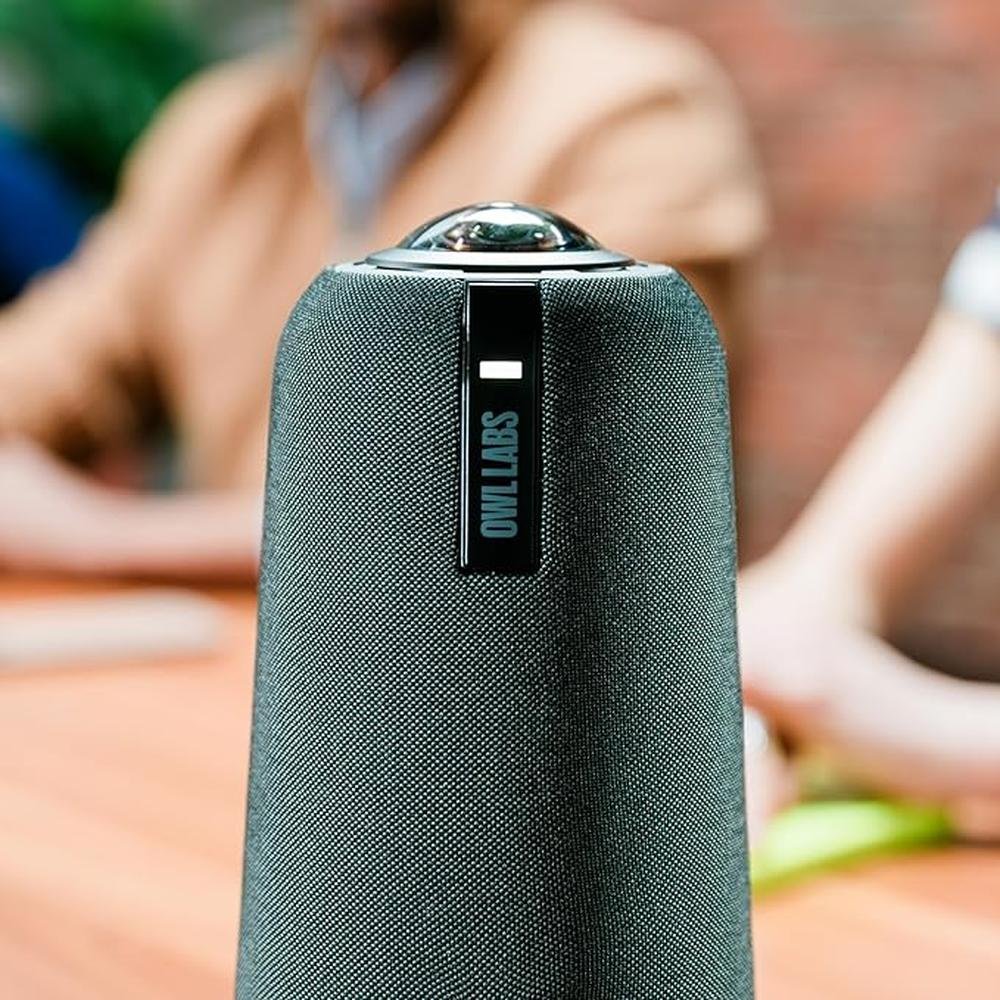 Speaker Meeting: Meeting Owl 4+ 360-Degree 4K Smart Video – Packaging