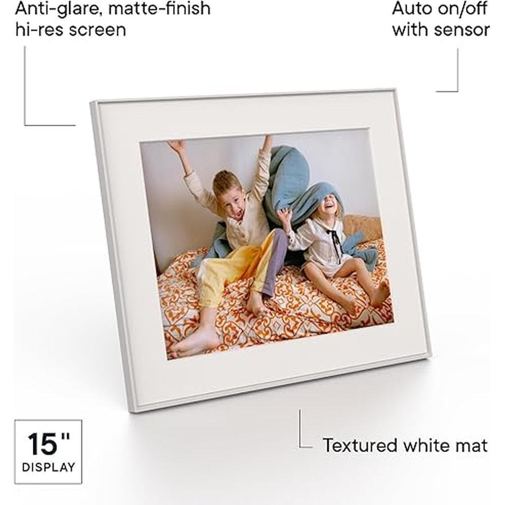 Aura Digital Frame: Aura Walden 15 WiFi Digital Picture – Close-up Detail