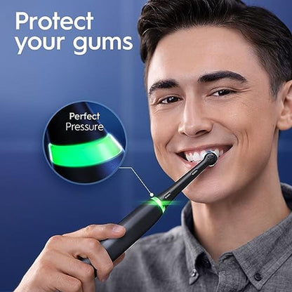 Toothbrush Oral B IO: Oral B Deep Clean Protect – In Use