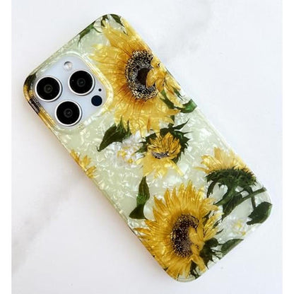 iPhone Case: Qokey Compatible for iPhone 16 Pro Cute Soft – In Use