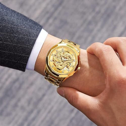 JSDUN Men's Watch: Automatic Mechanical Hollow Dragon – In Use