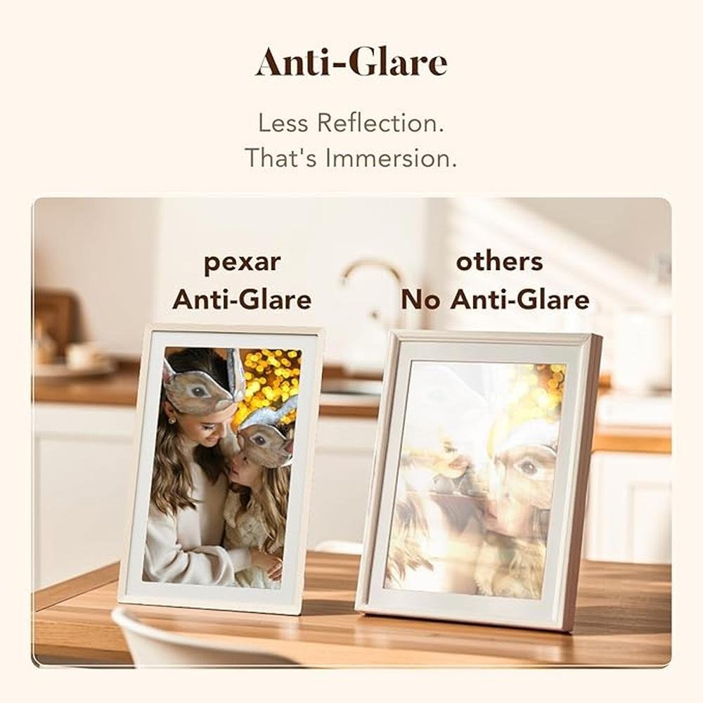 Pexar Frame: Lexar Digital Picture Frame 2K Resolution – Close-up Detail