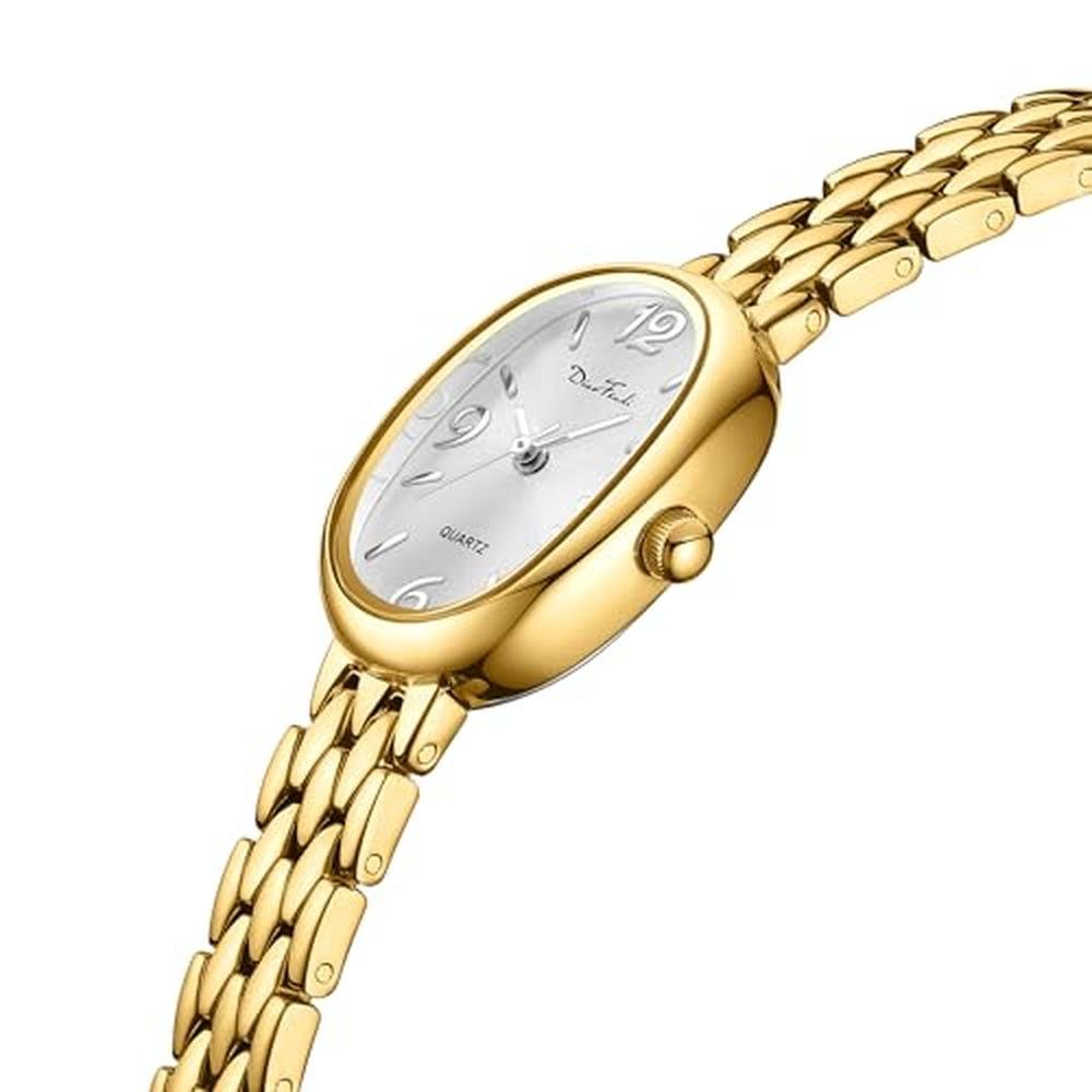 Elegant Gold Tone Women's Watch with Japanese Quartz – Close-up Detail