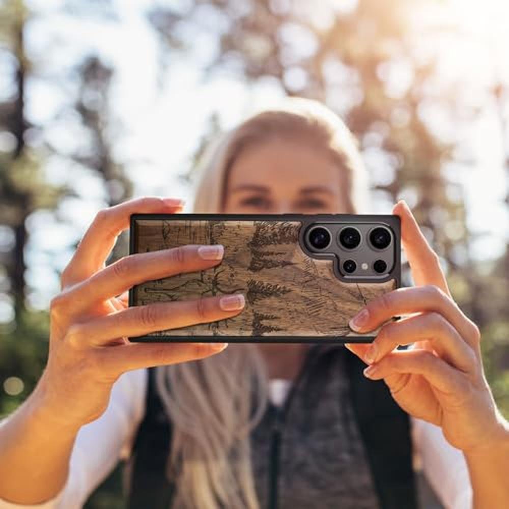 Wood Case: Carveit Galaxy S25 Ultra Natural Wood Black Soft – Packaging