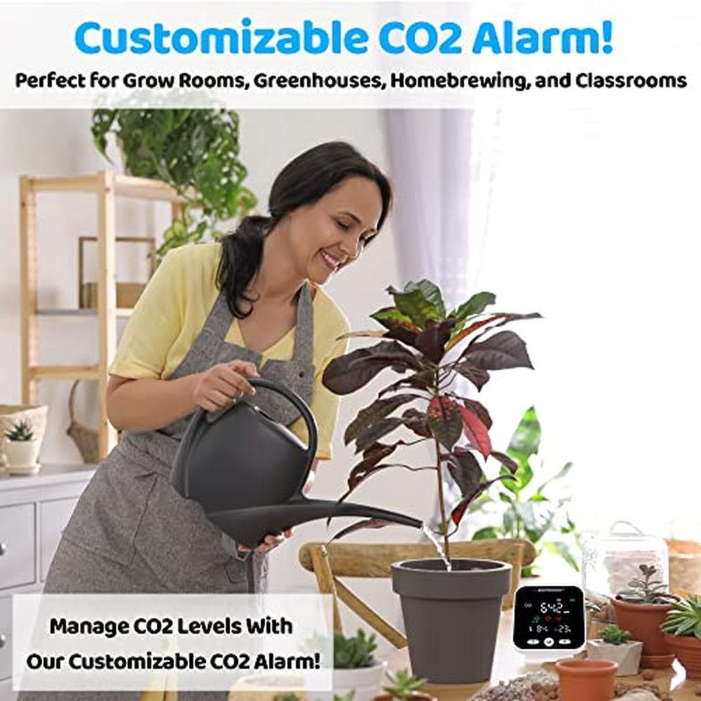 AirKnight Monitoring CO2 Monitor Indoor with Bonus Humidity – Packaging