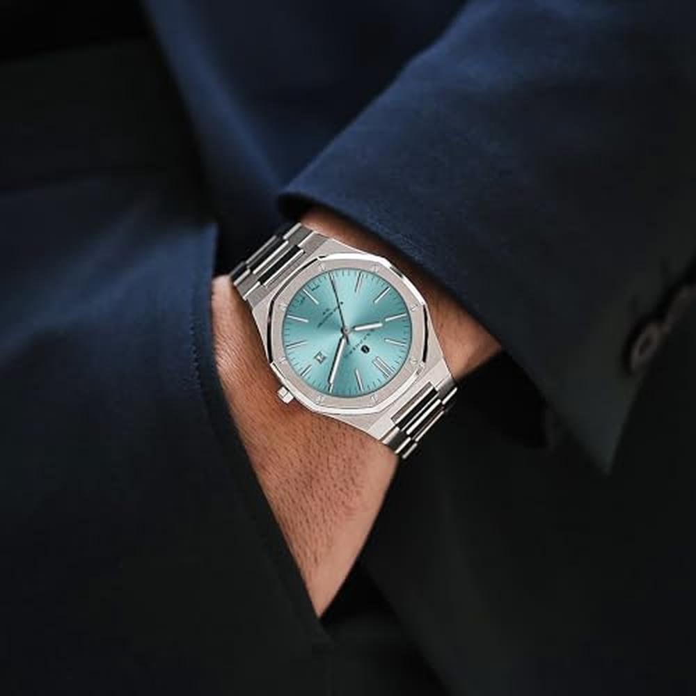 Men Watch: SAPPHERO Stainless Steel Octagonal Date Quartz – Close-up Detail