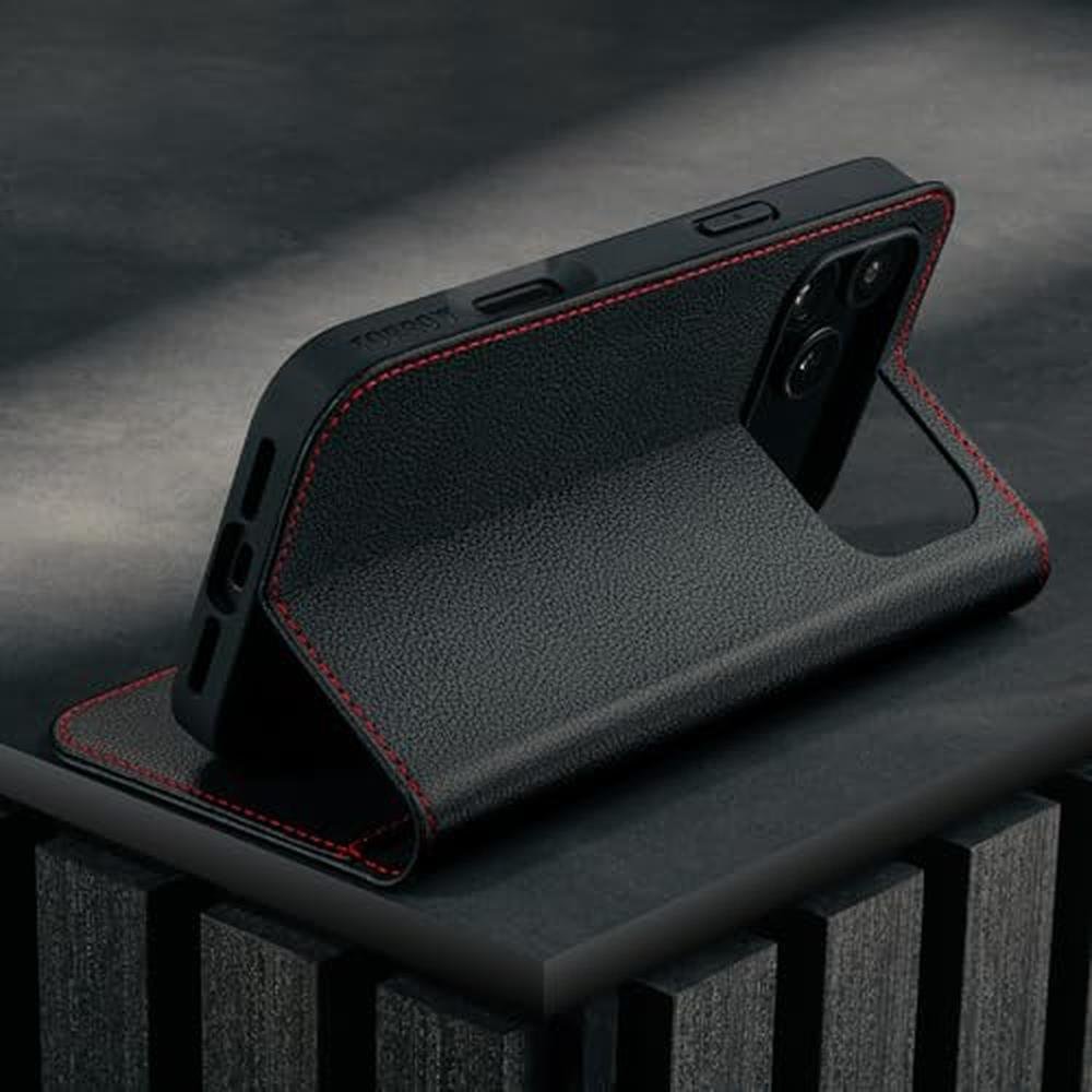 Leather Case: TORRO iPhone 17 Pro Max 6.9 Premium Leather – Close-up Detail