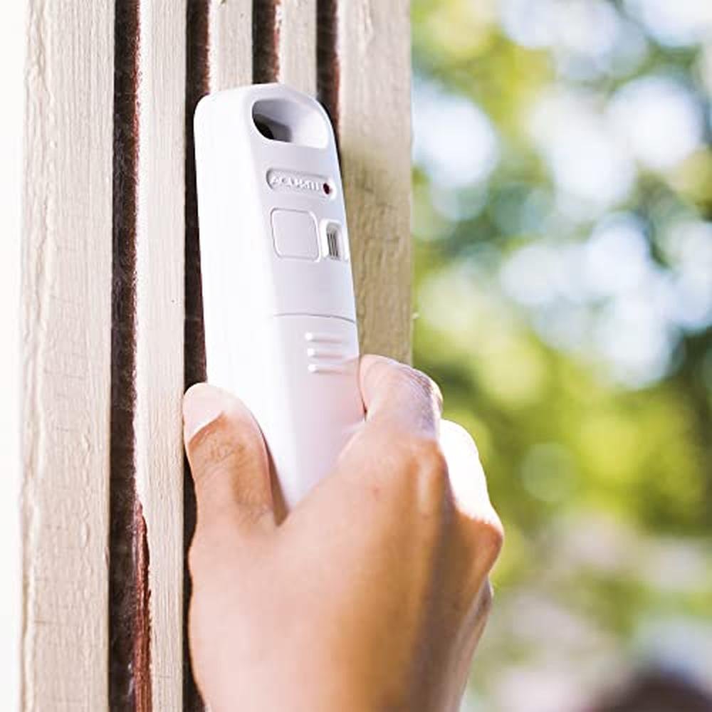 Acurite Color Weather Station – Close-up Detail