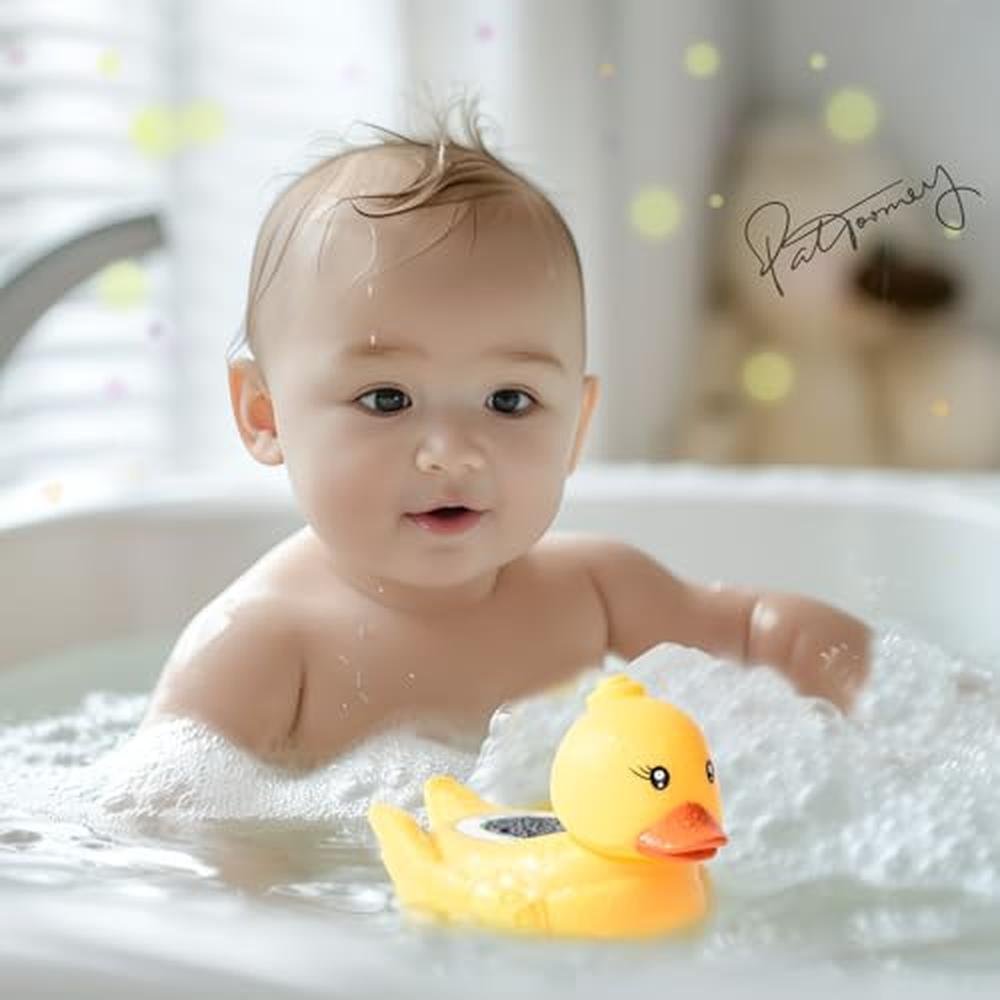 Bath Floating Thermometer: Baby Bath Thermometer with LED – Close-up Detail