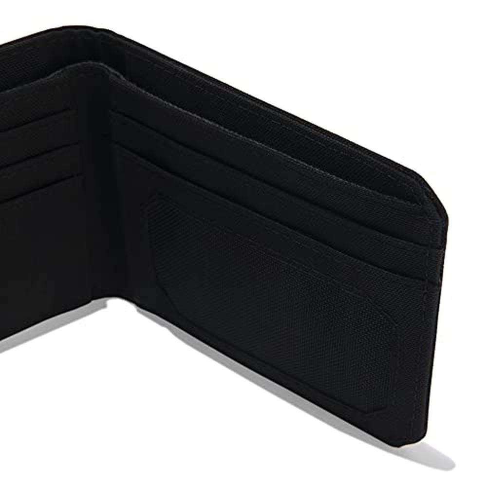 Carhartt Men's Nylon Duck Bifold Wallet – In Use