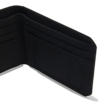 Carhartt Men's Nylon Duck Bifold Wallet – In Use