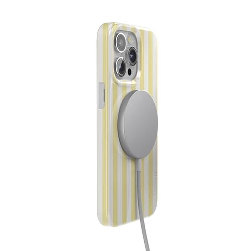 Casely iPhone 15 Pro Max Case – Packaging