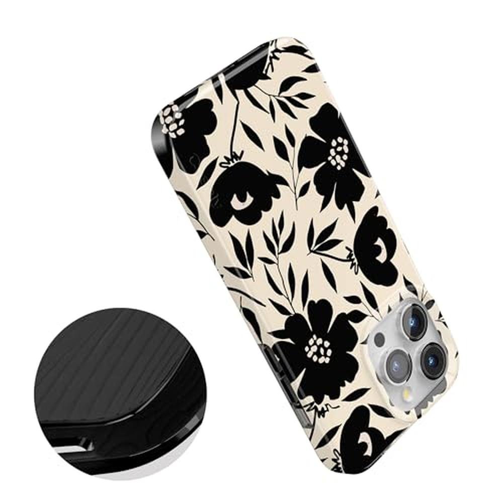 Casely iPhone 15 Pro Max Case – In Use