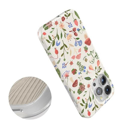 Casely iPhone 15 Pro Max Case – In Use