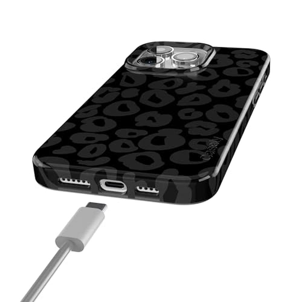 Casely iPhone 15 Pro Max Case – Side View