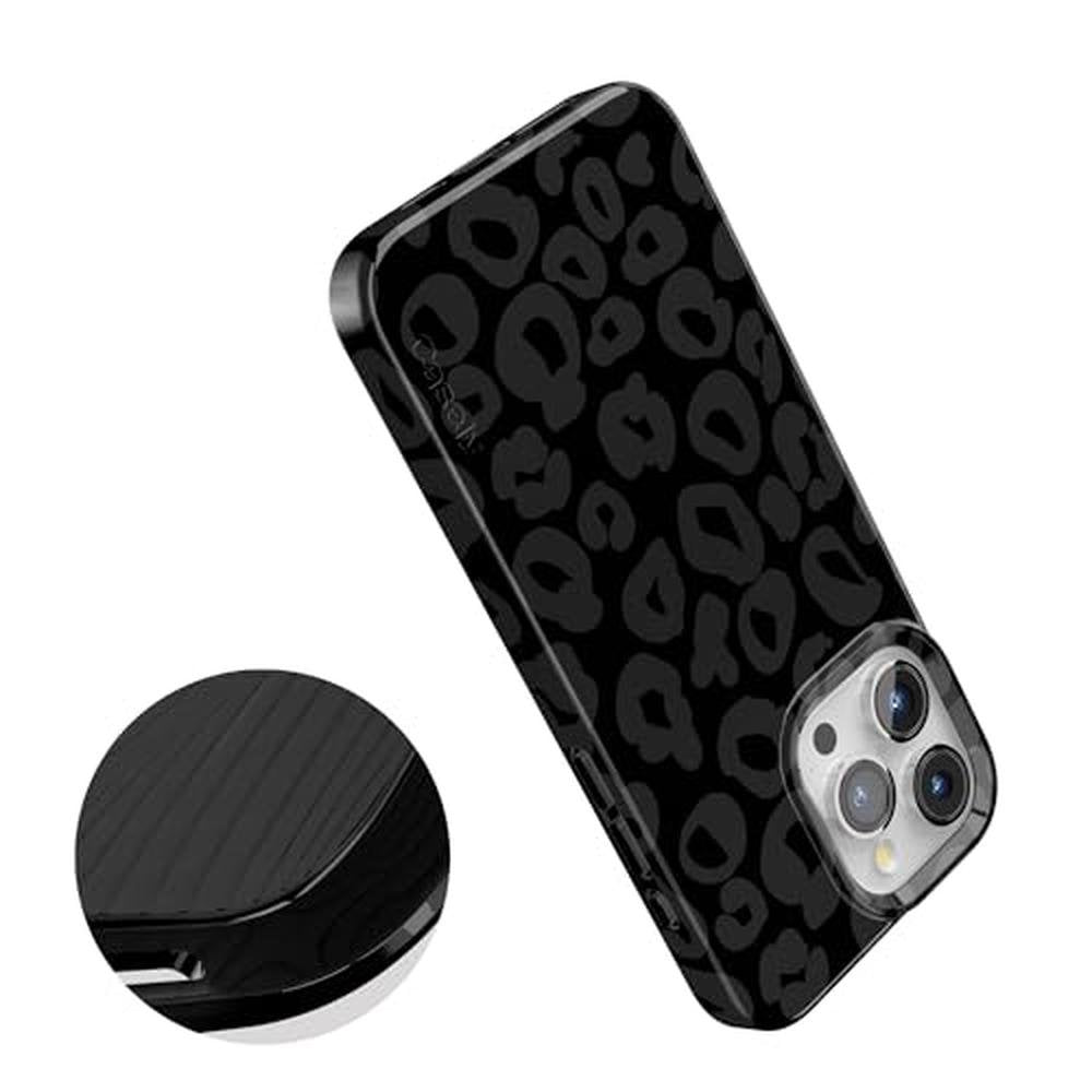 Casely iPhone 15 Pro Max Case – In Use