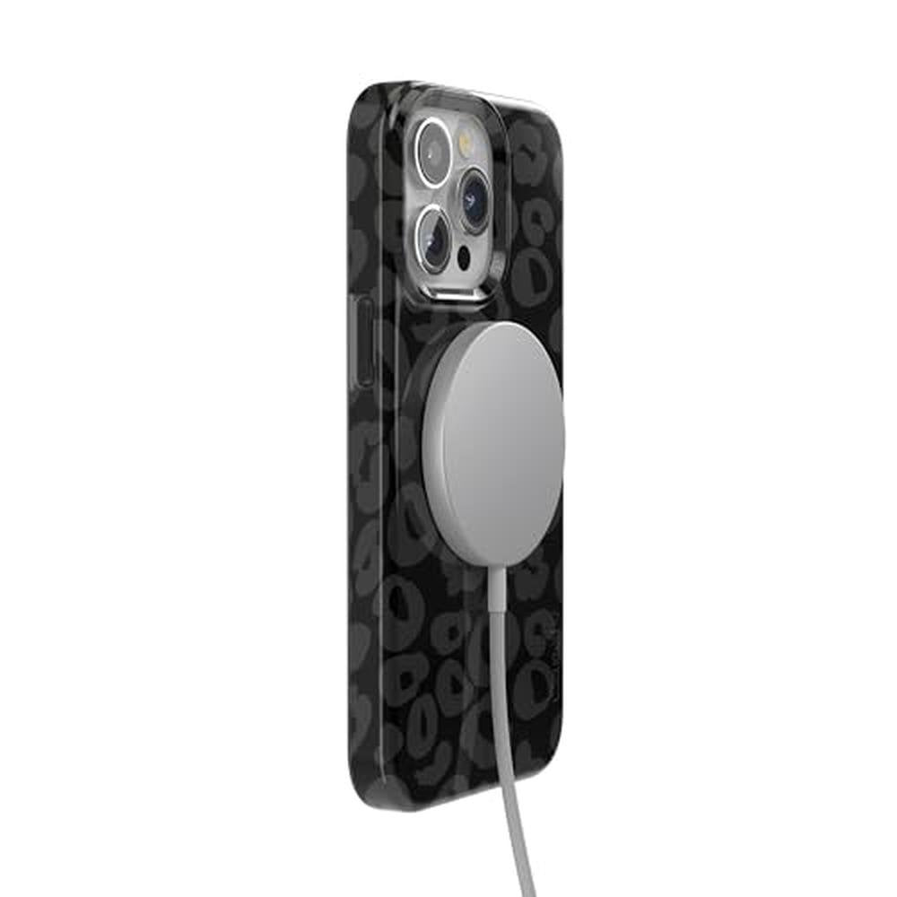 Casely iPhone 15 Pro Max Case – Packaging