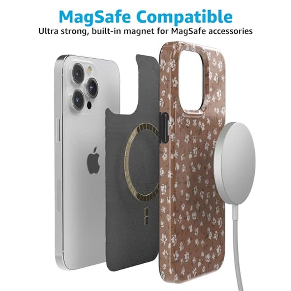 Casely iPhone 15 Pro Max Case – In Use