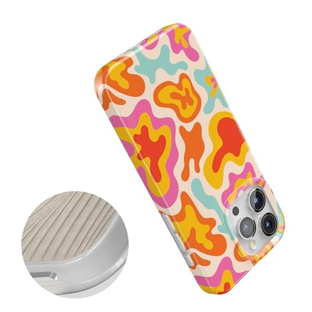Casely iPhone 15 Pro Max Case – In Use