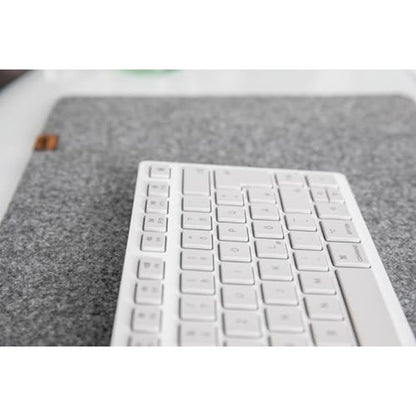 Mac Cherry Keyboard: Cherry KW 7100 Mini BT Compact – In Use