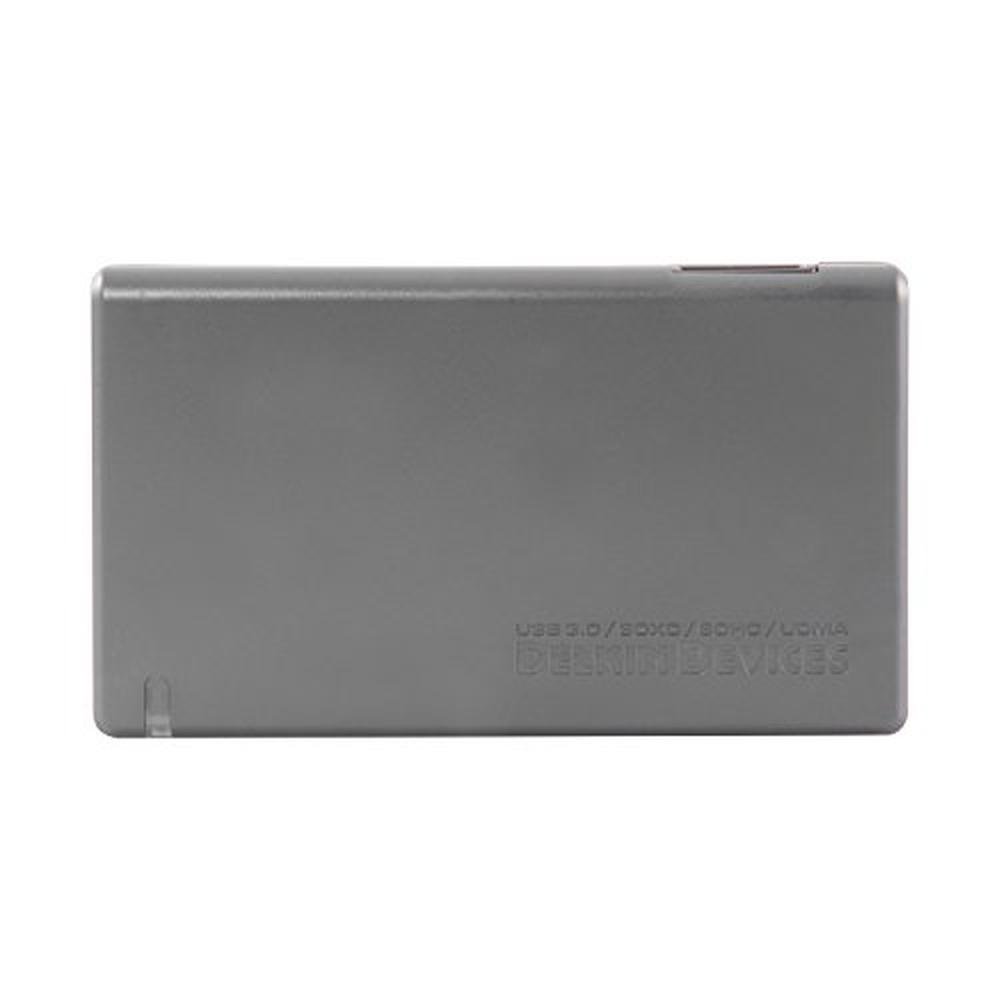 Delkin Universal: Delkin USB 3.0 Universal Memory Card – Close-up Detail