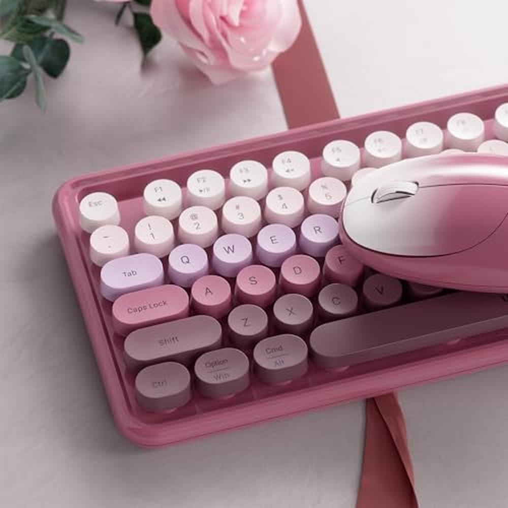 Wireless Keyboard and Mouse: FCPLU xUBOTIE 104-Key QWERTY – Close-up Detail