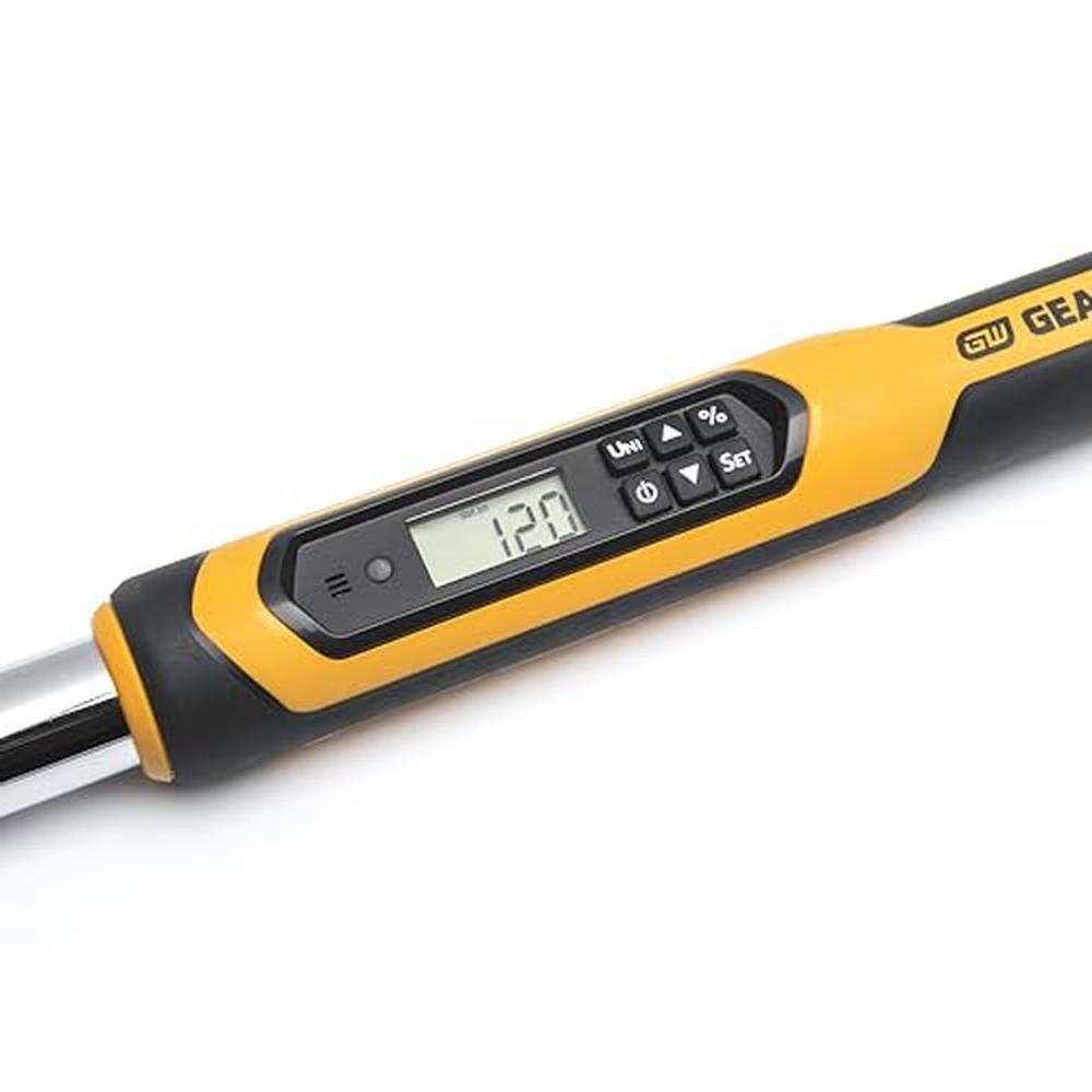 GEARWRENCH 3/8 Drive Electronic Torque Wrench 7.4-99.6 FT LB – In Use