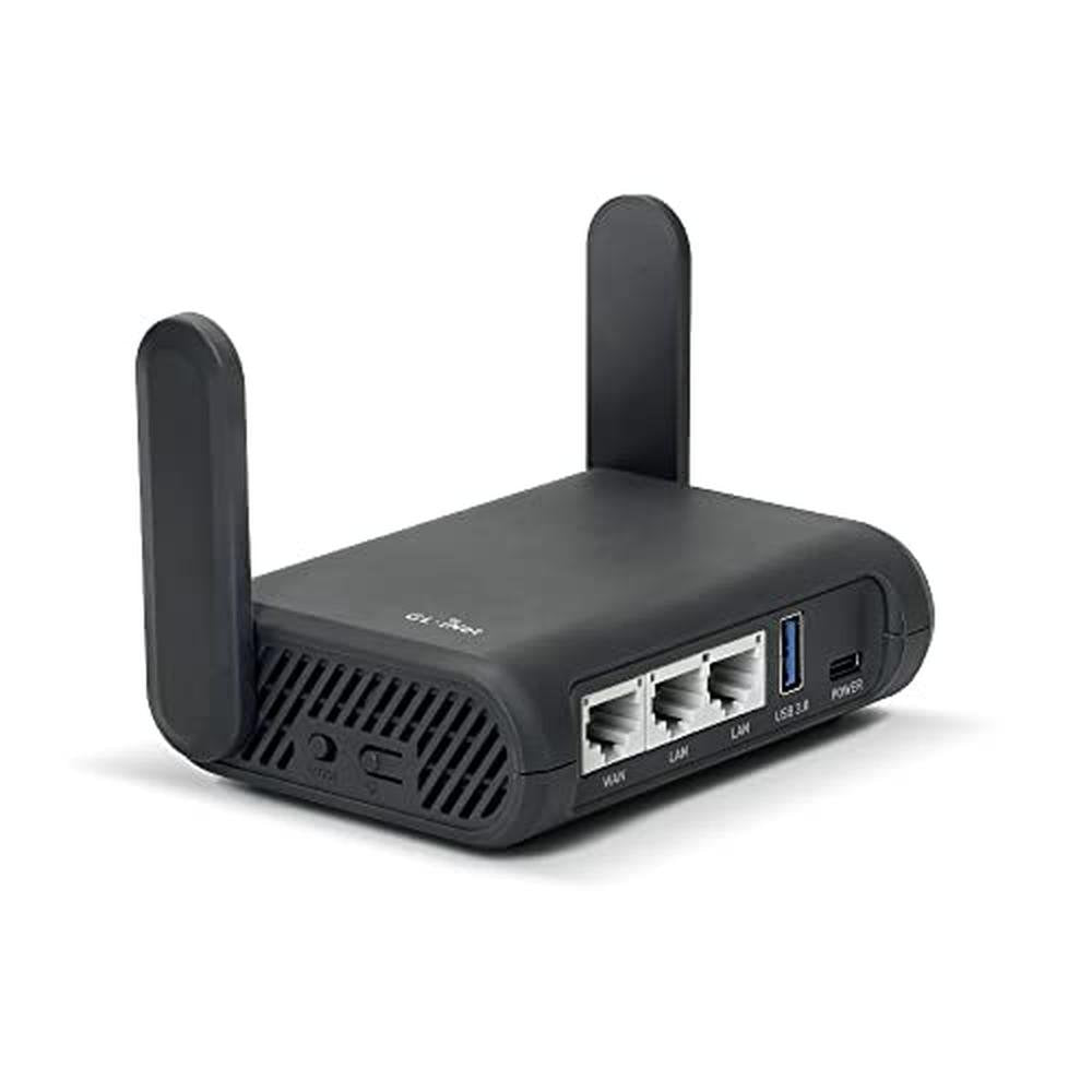 Travel Router: GL-AR750S-Ext Slate AX Gigabit VPN Router – Front View
