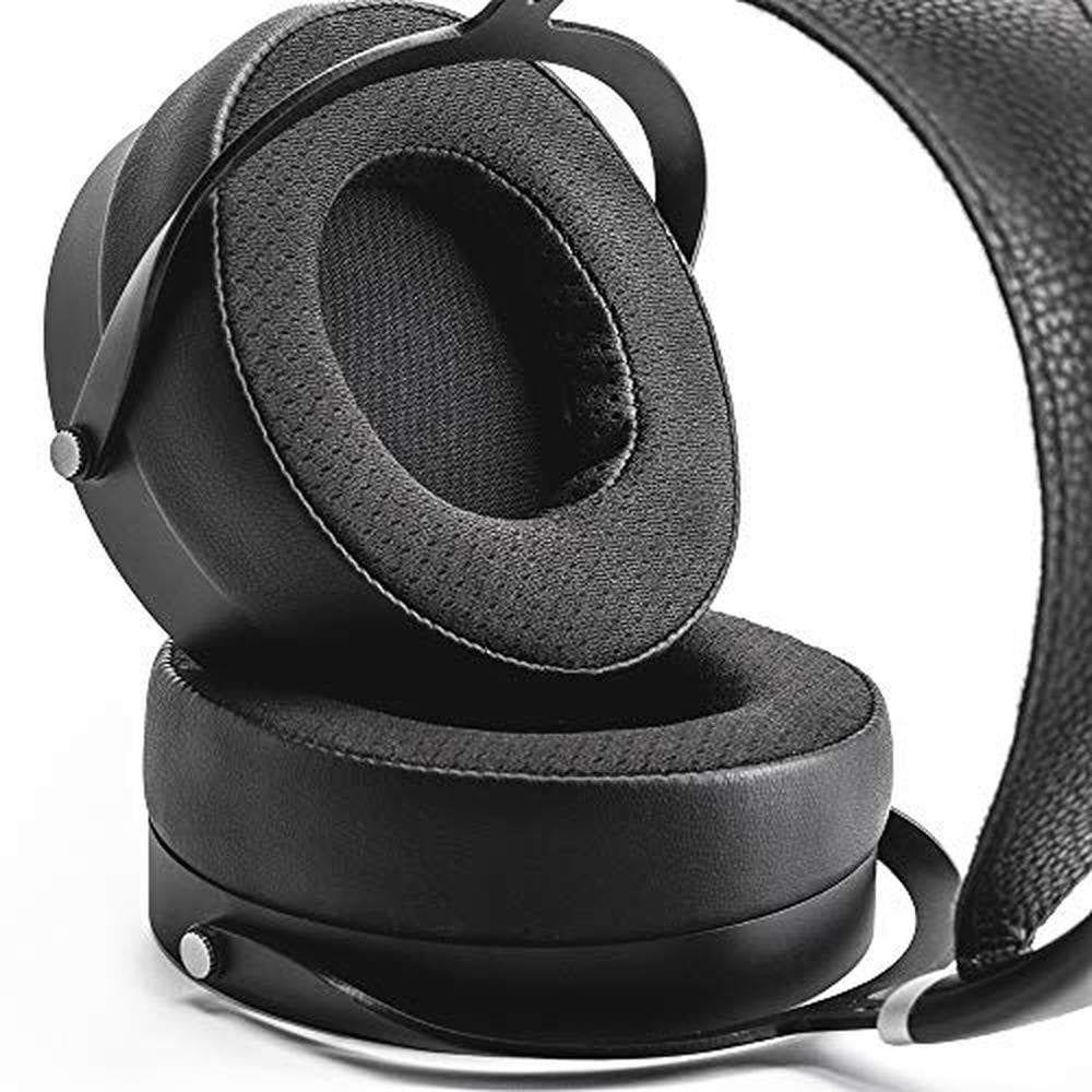 HIFIMAN SUNDARA Hi-Fi Headphone with 3.5mm Connectors – In Use