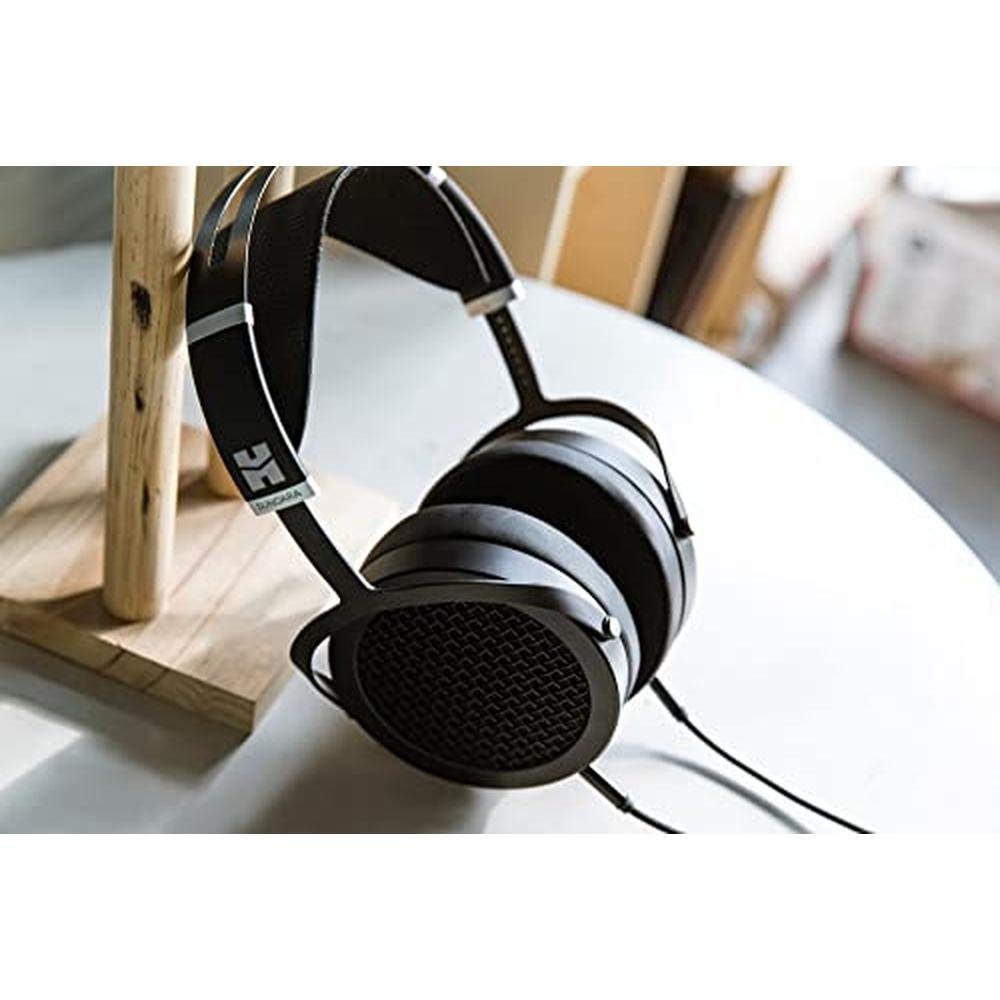 HIFIMAN SUNDARA Planar Magnetic Over Ear Hi-Fi Headphones – In Use