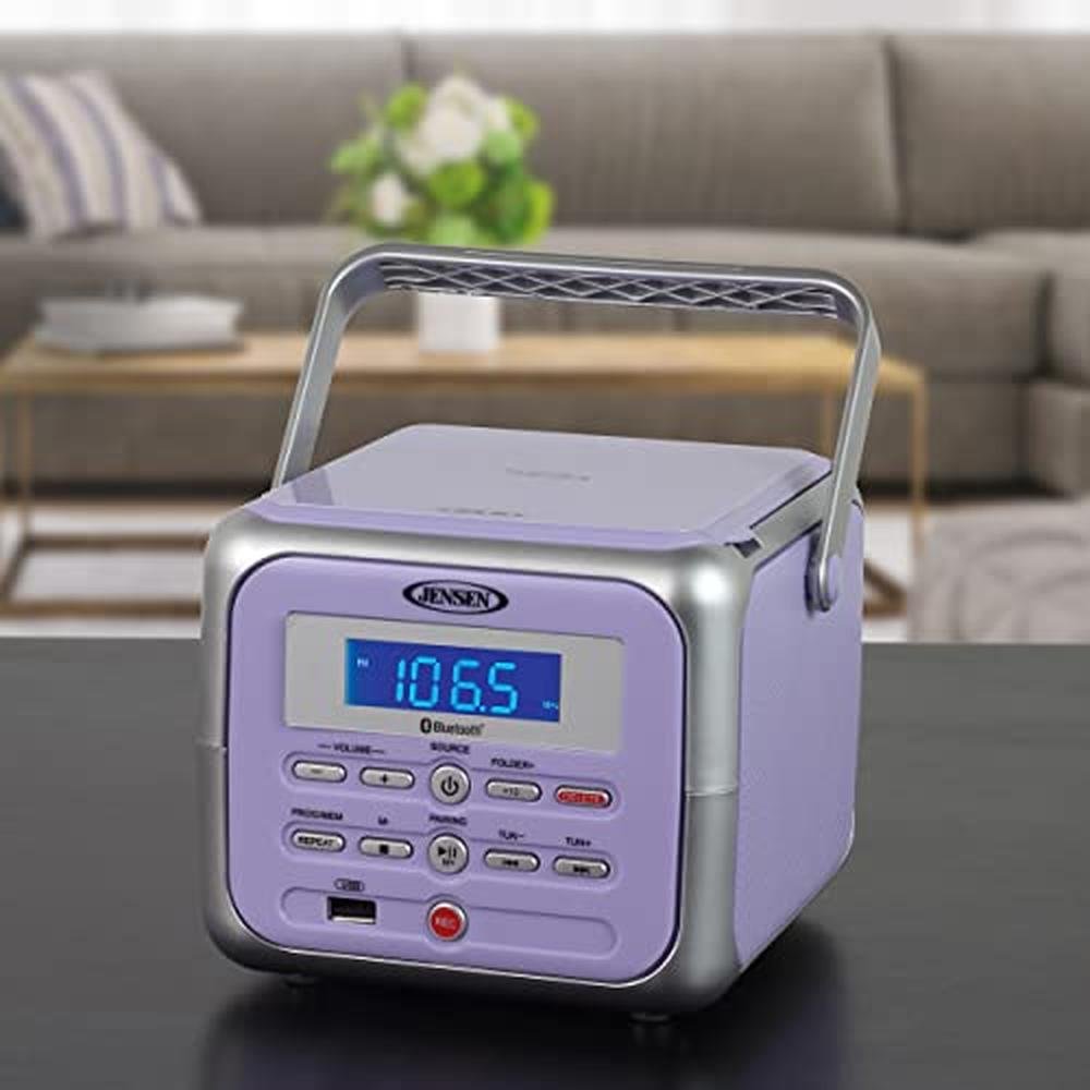 Jensen CD-660 Portable Stereo CD Player Boombox with – In Use