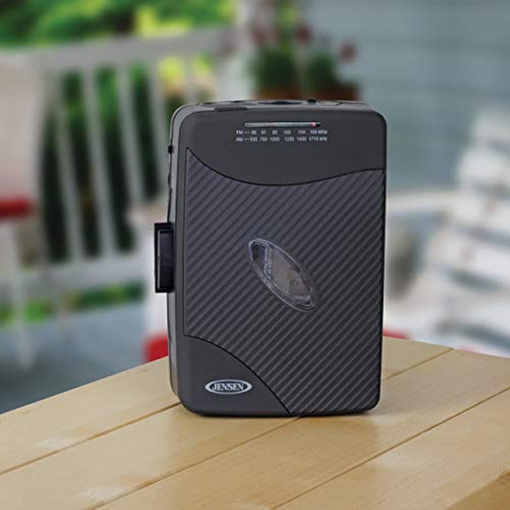 Jensen Portable Compact Lightweight Slim Design Stereo – In Use