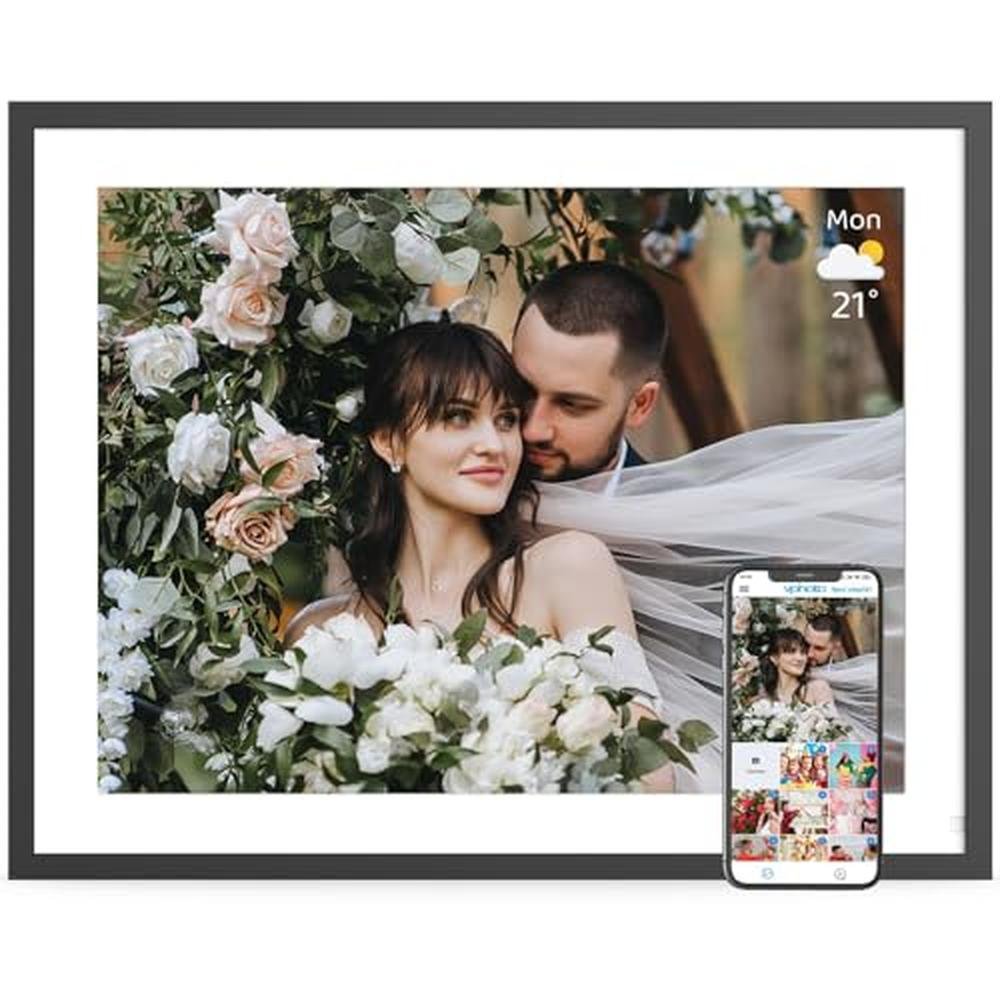 Digital Frame: Large Digital Picture Frame 17 Inch – Front View