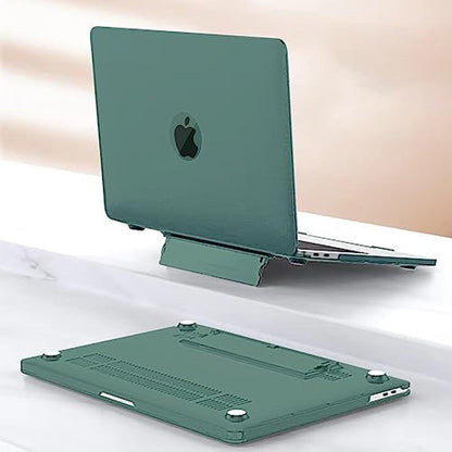 Case LCMOCICO: Premium Hard Shell Case for New MacBook Air – In Use