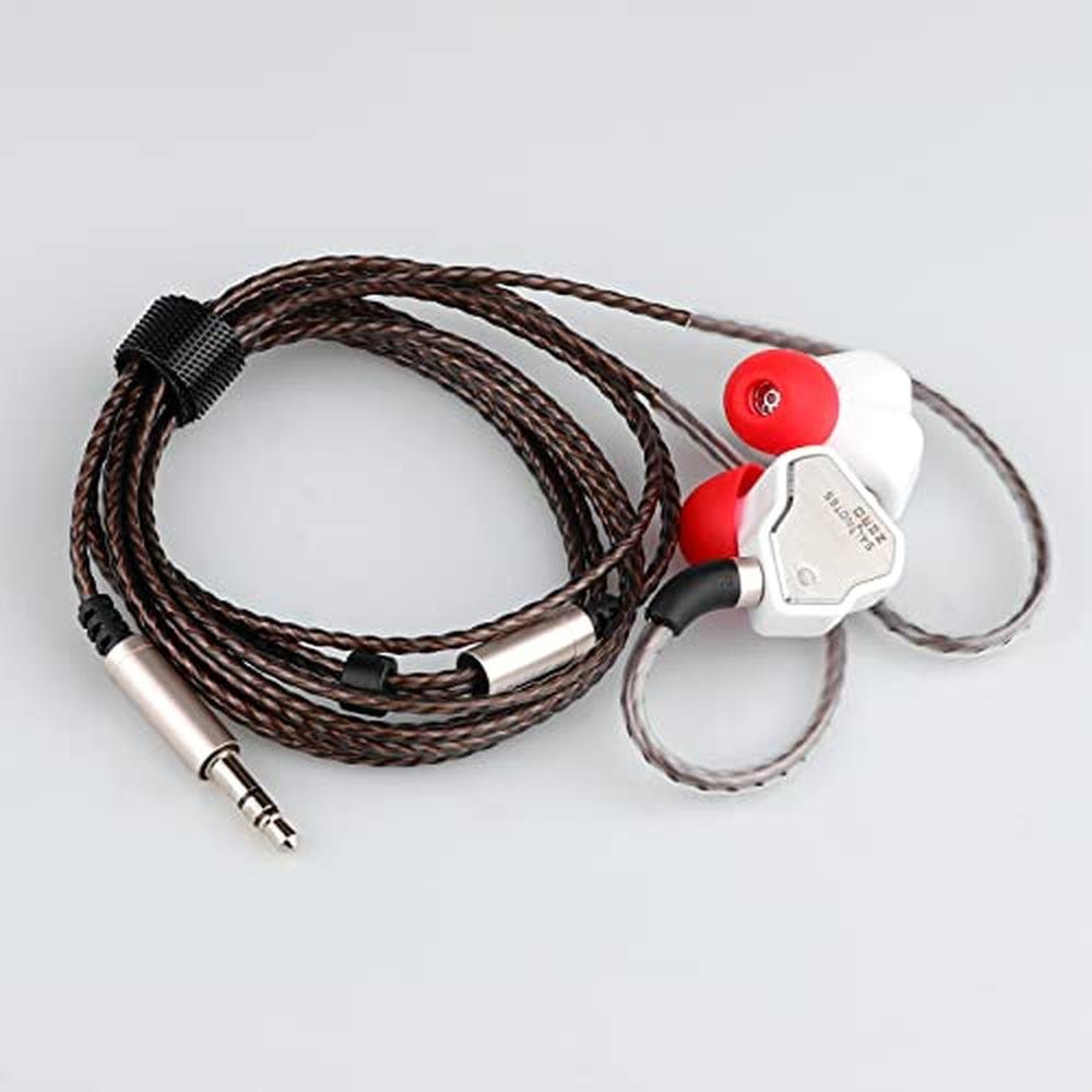 Linsoul 7Hz Salnotes Zero HiFi 10mm Dynamic Driver in-Ear – In Use