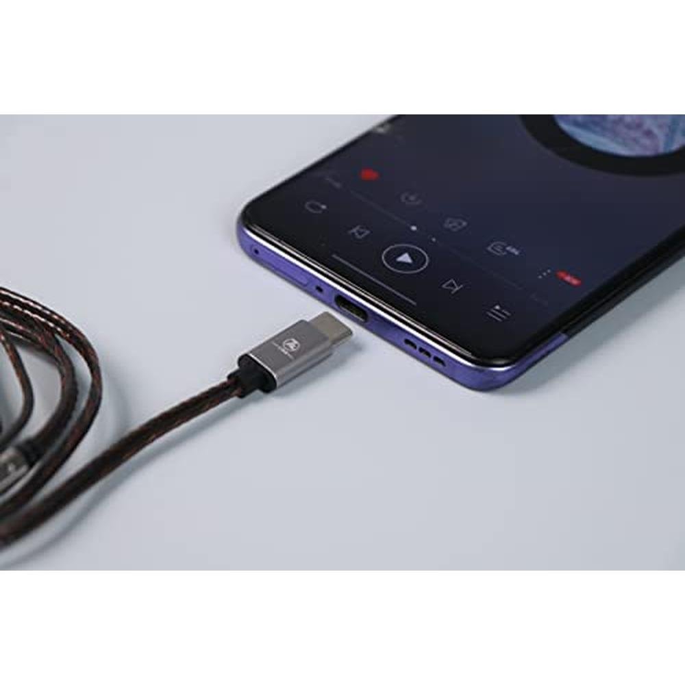 Linsoul 7Hz Salnotes Zero HiFi 10mm Dynamic Driver in-Ear – Close-up Detail