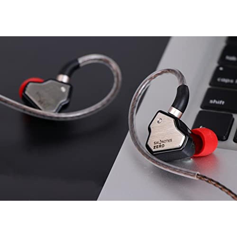 Linsoul 7Hz Salnotes Zero HiFi 10mm Dynamic Driver in-Ear – Close-up Detail