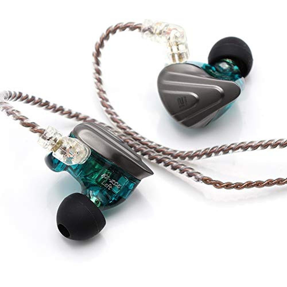 Linsoul KZ ZSX 5BA+1DD 6 Driver Hybrid in-Ear HiFi – Close-up Detail
