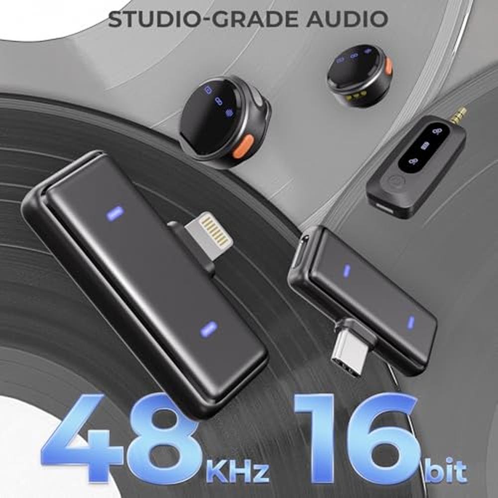 Moman Wireless Lavalier Microphone – In Use