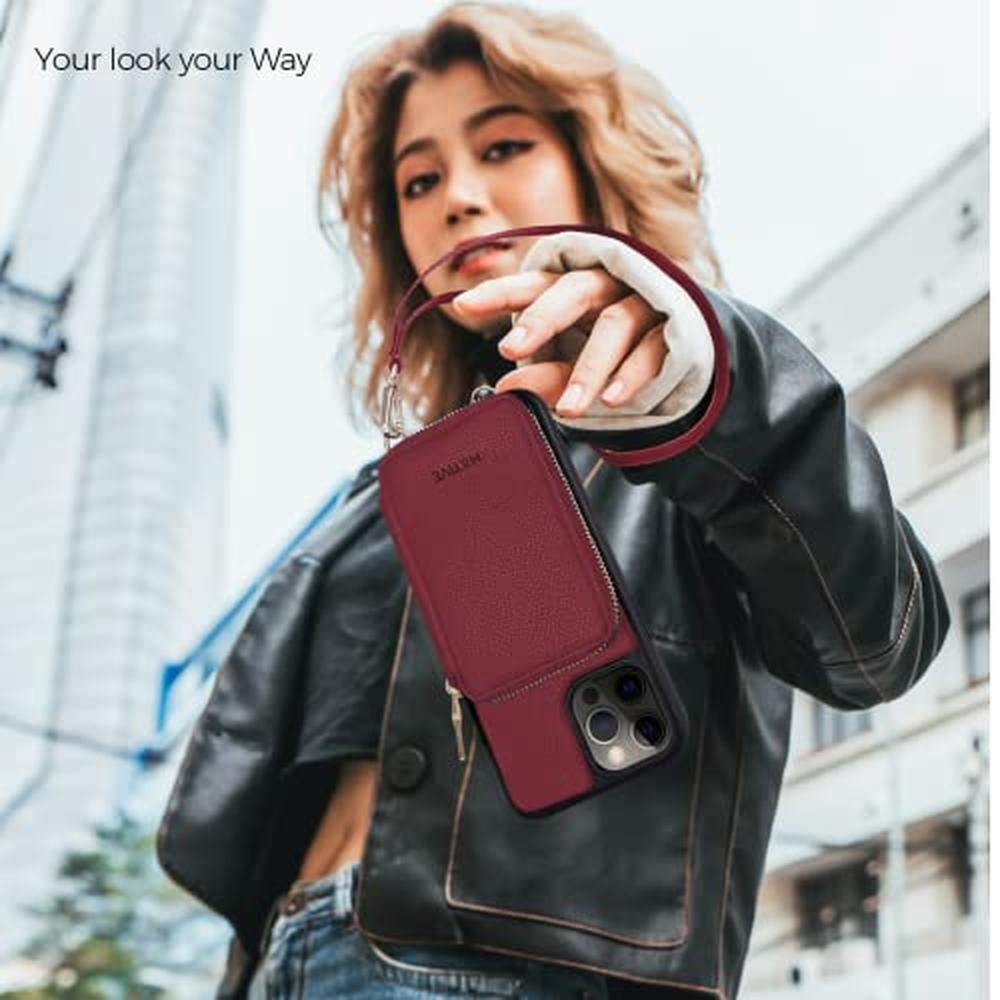 Case iPhone: Motive iPhone 14 Pro Max Wallet Case – In Use
