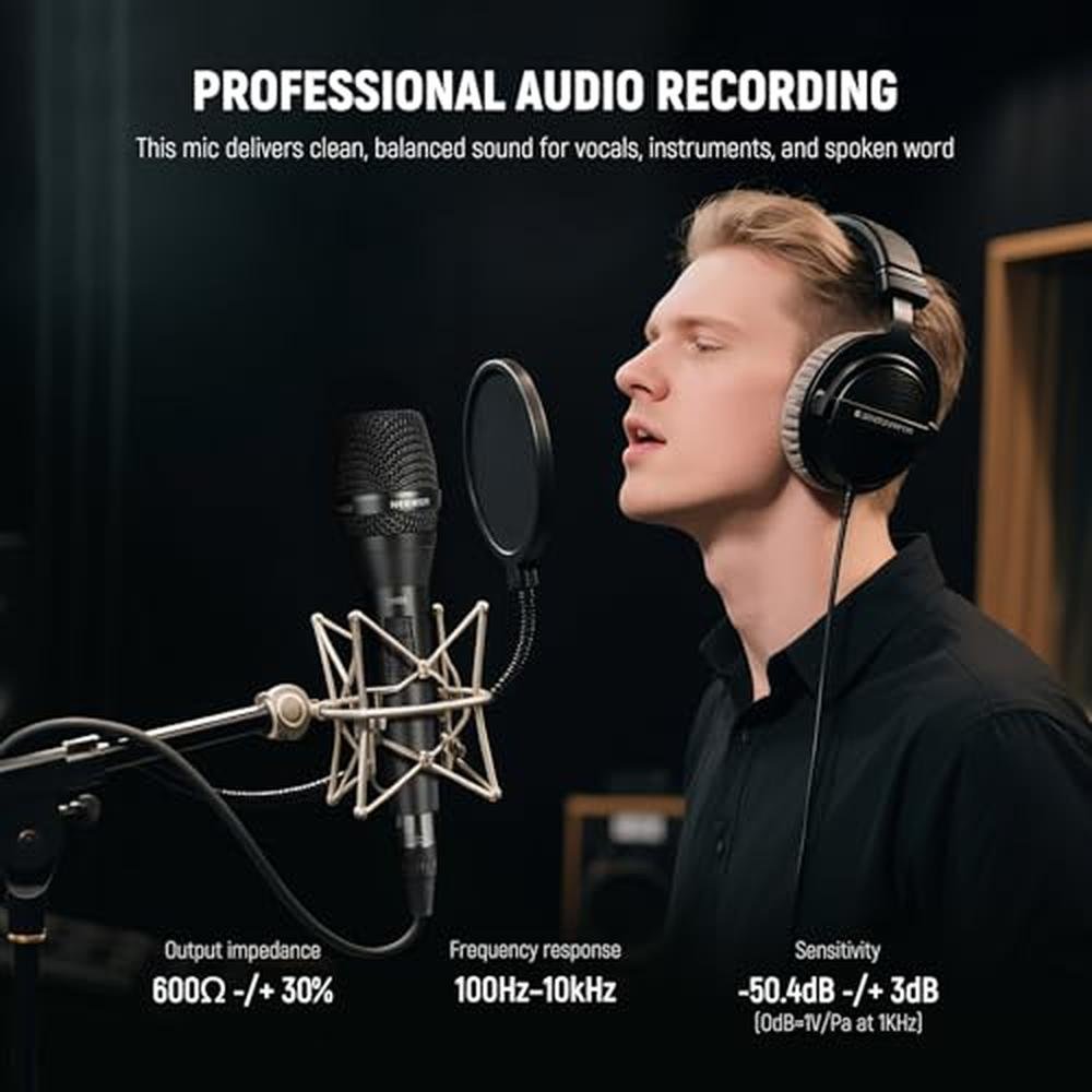 Neewer DM01: Neewer DM01 Cardioid Dynamic Microphone with – In Use