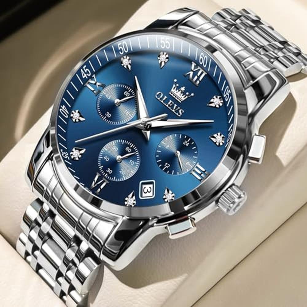 Watch Silver: OLEVS Mens Waterproof Big Silver Blue Dial – Close-up Detail