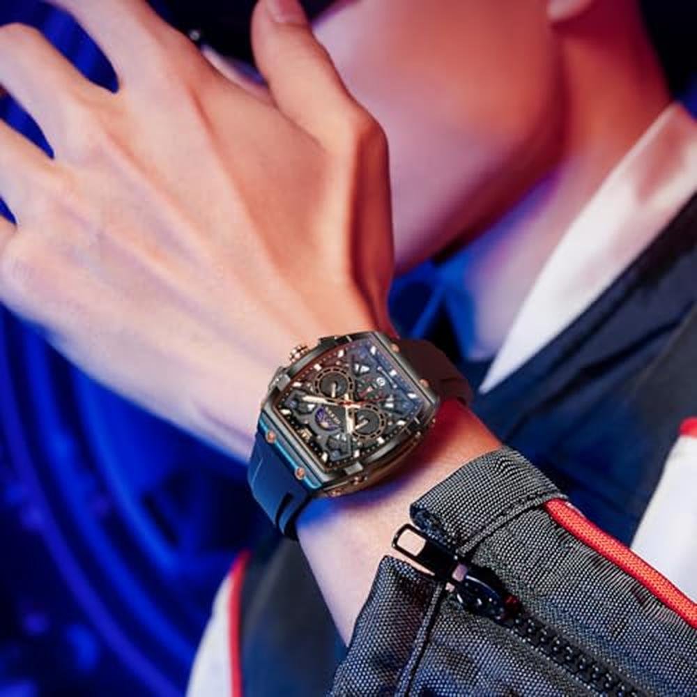 Watches Fashion: OLEVS Square Black Mens Watch Big Face – Close-up Detail