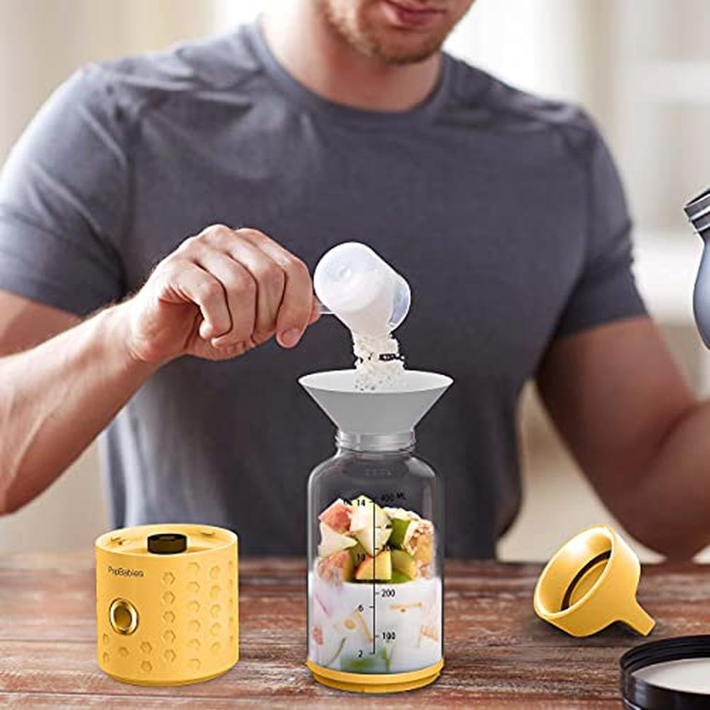 Blender PopBabies: PopBabies Portable Smoothie Blender Cup – Close-up Detail