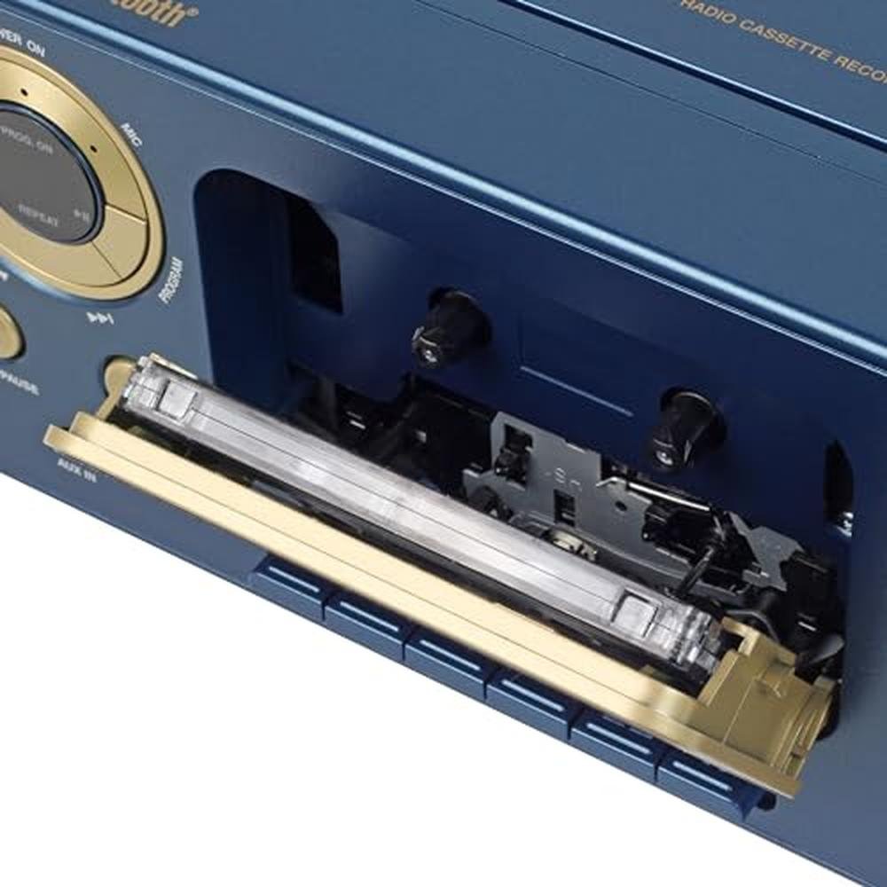 Portable Stereo CD Player with Bluetooth – Close-up Detail